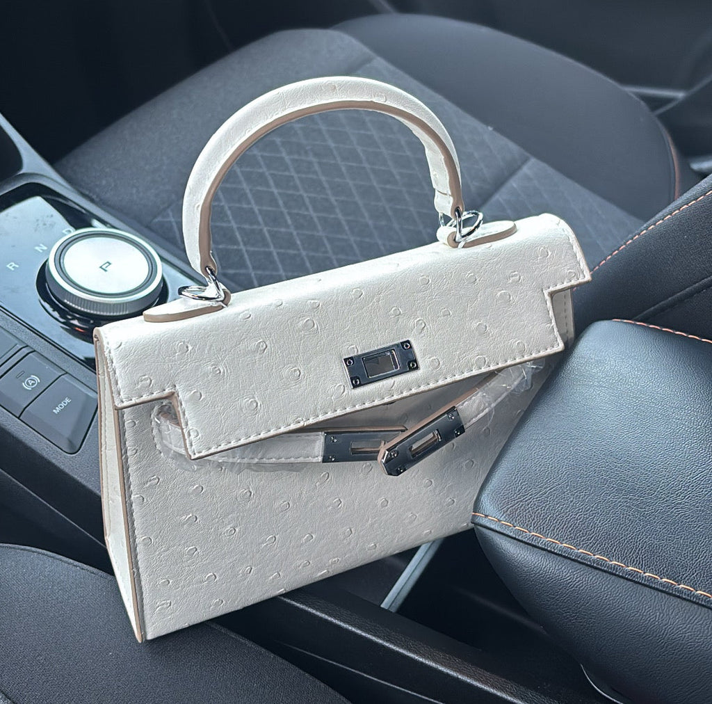 Sac «Blanc Perle» boucle argenté